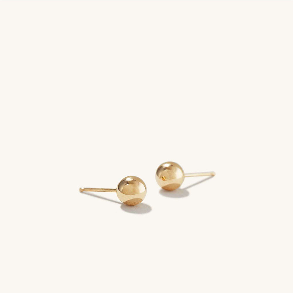 Medium Top Gold Earring