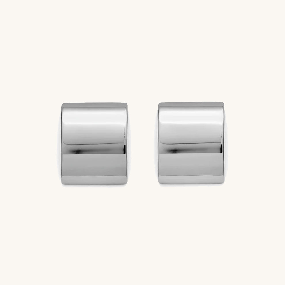 Elizabeth White Gold Earrings