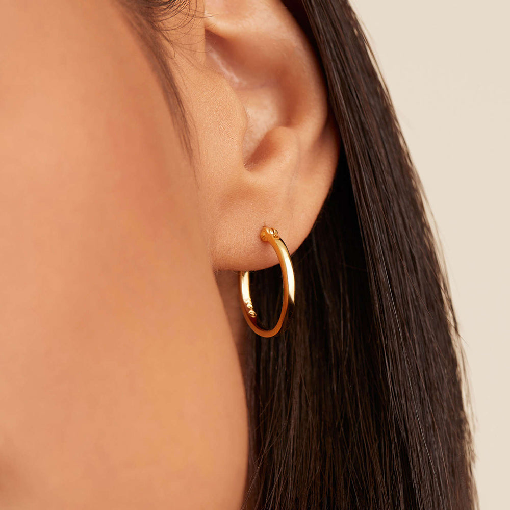 Midi Hoop Gold Earring